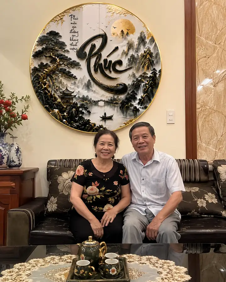 Khách nhận hàng Trương Đức
