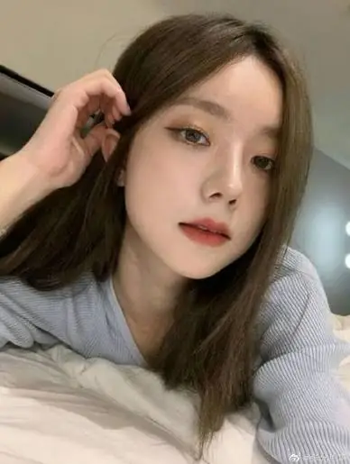 Khách nhận hàng Xuân Hà